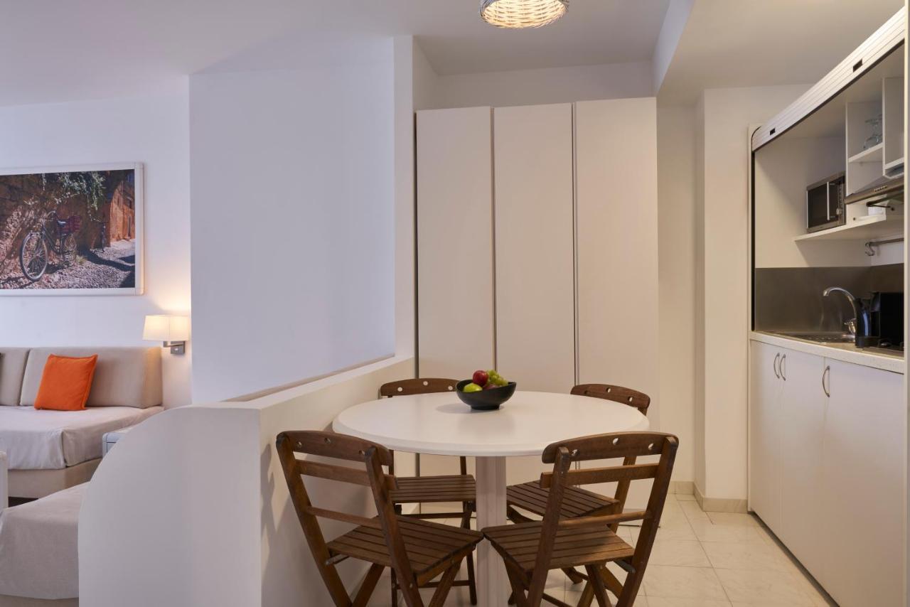 Aparthotel Epsilon