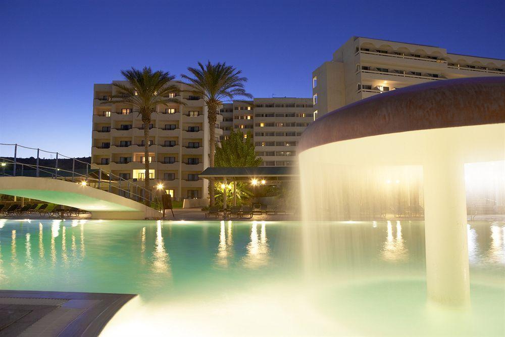Aparthotel Epsilon