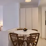 Epsilon Hotel Apartments