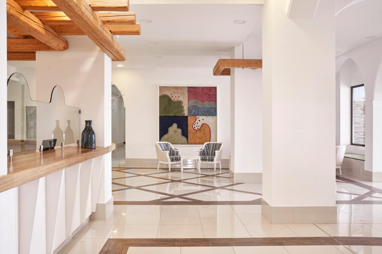 Aparthotel Epsilon 4*